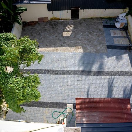 Akr Residency Hotel Kazhakuttam Buitenkant foto